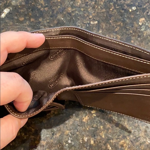 Men’s Coach Wallet - Picture 5 of 5